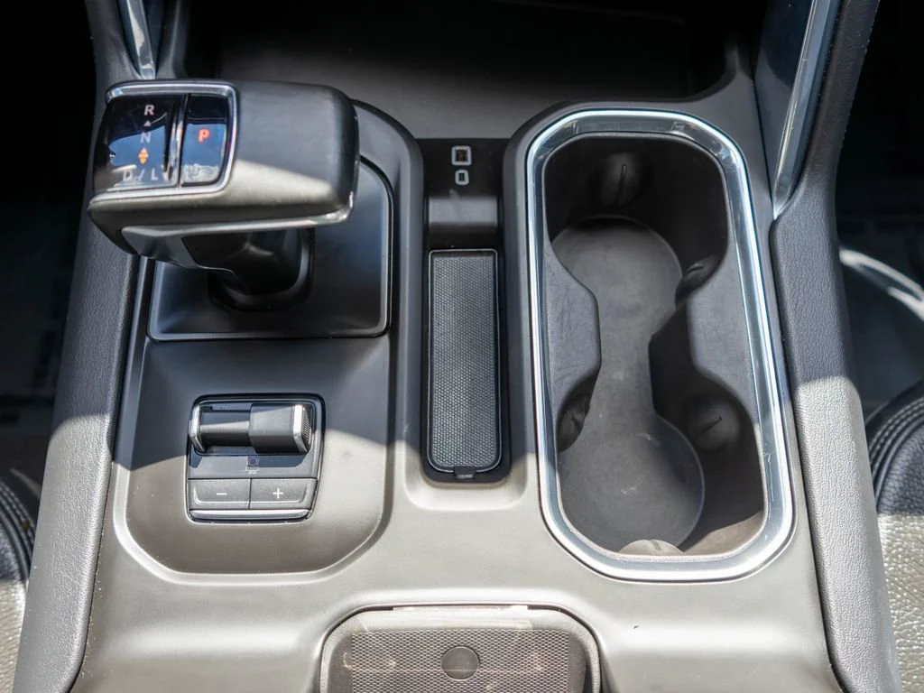 Certified Used 2024 White Frost Tricoat GMC Denali image 30