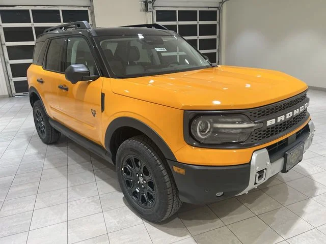 New 2026 Orange Fury Metallic Tri-Coat Ford Badlands® image 38