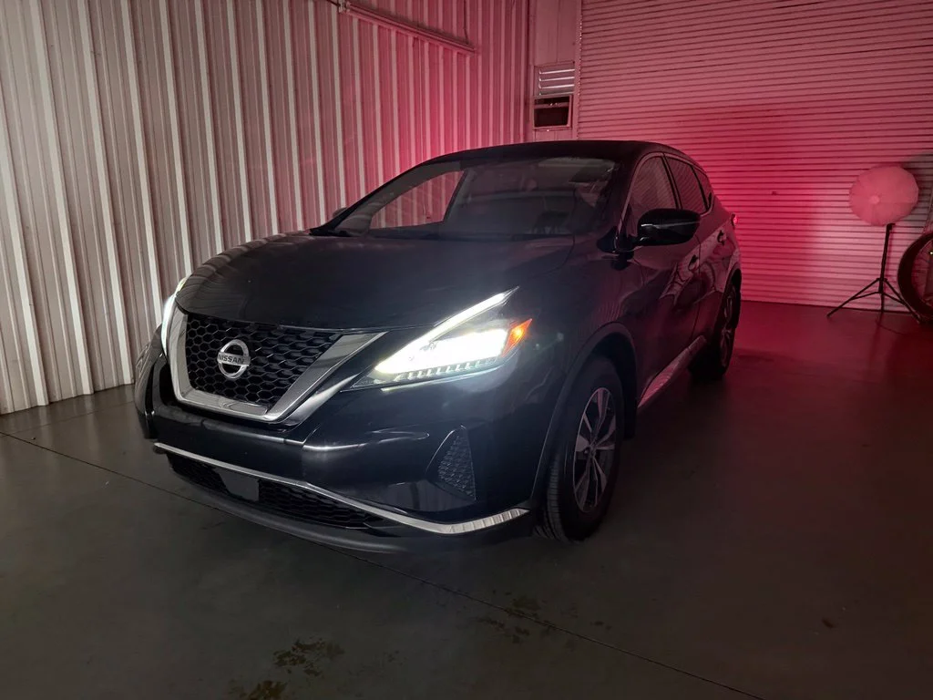 Used 2019 Black Nissan S image 8