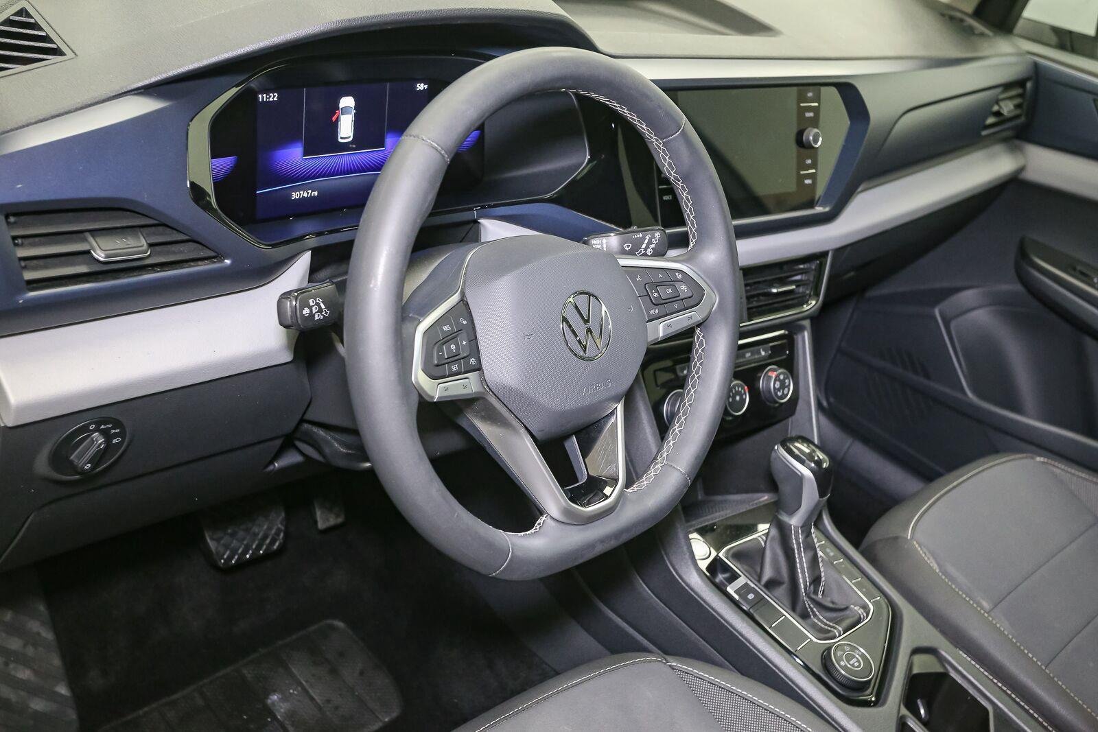 Used 2023 Pure White Volkswagen SE image 26