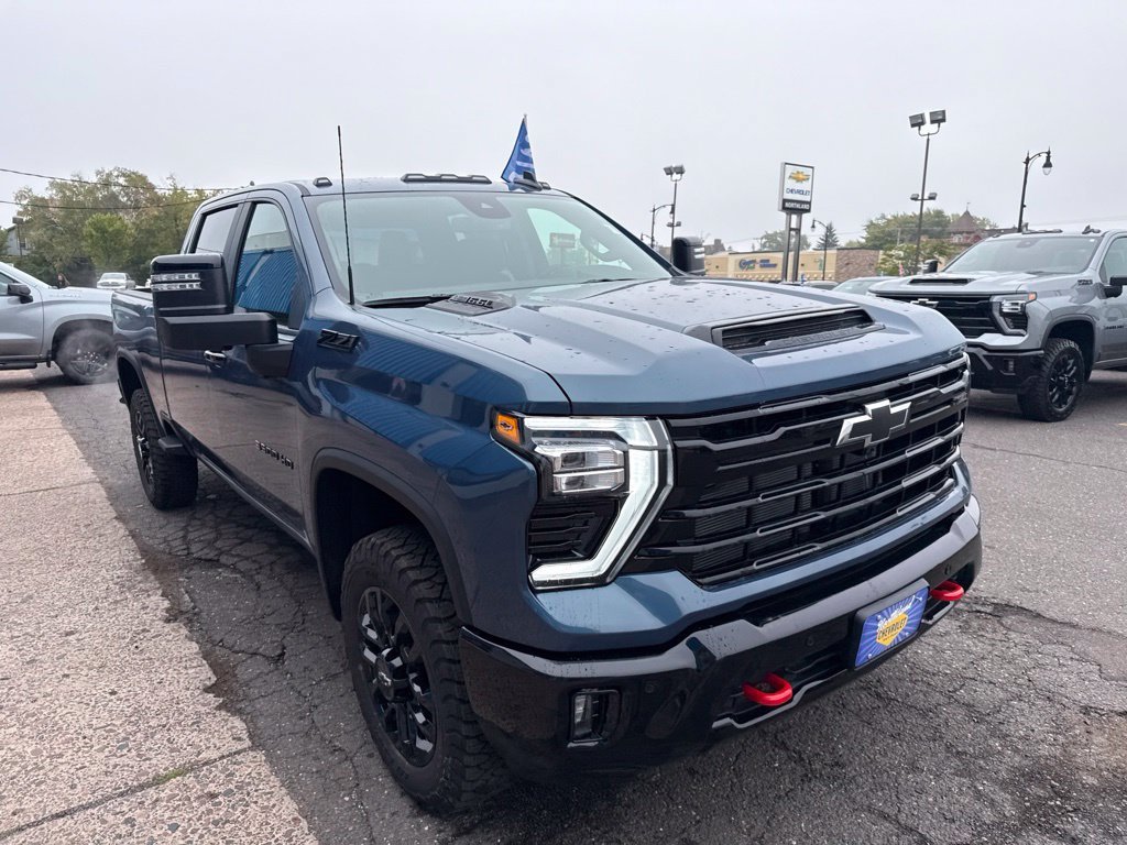 New 2026 Lakeshore Blue Metallic Chevrolet LT image 5