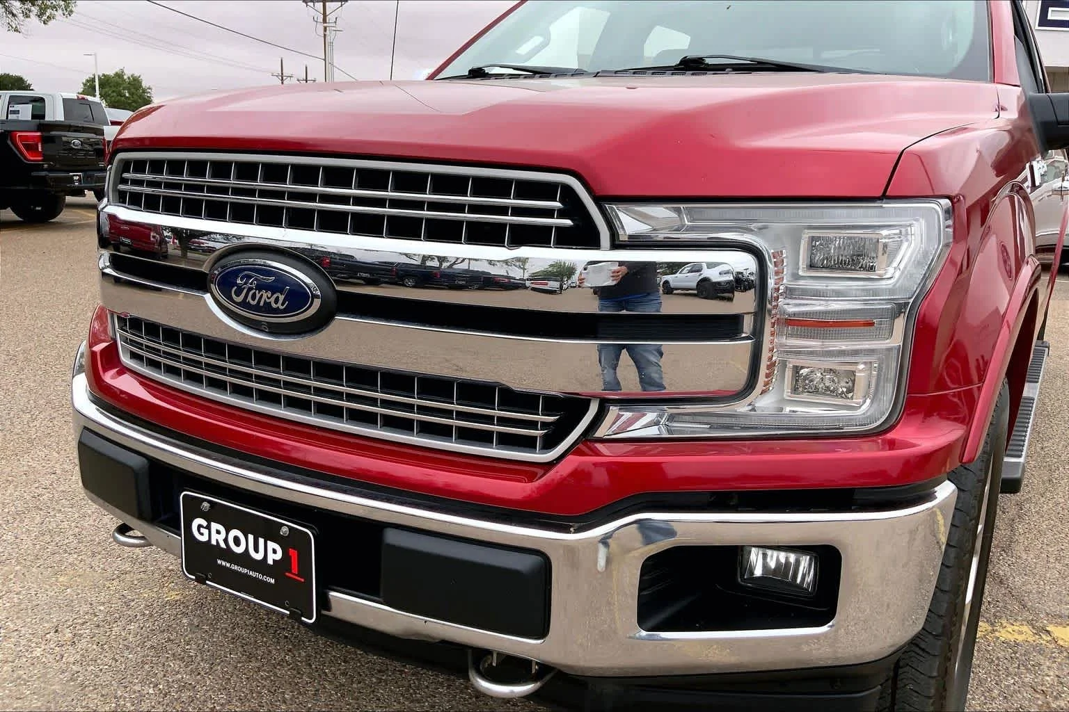Used 2020 Rapid Red Metallic Tinted Clearcoat Ford LARIAT image 30