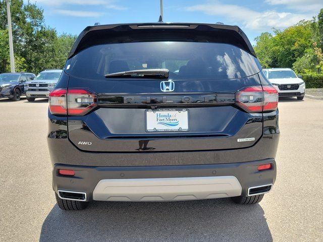 Used 2025 Crystal Black Pearl Honda Touring image 5