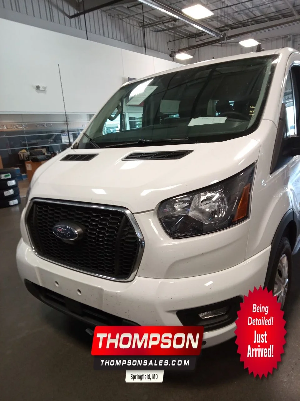 2025 Ford Transit 350 XLT Low Roof Sliding Pass. 148's photo