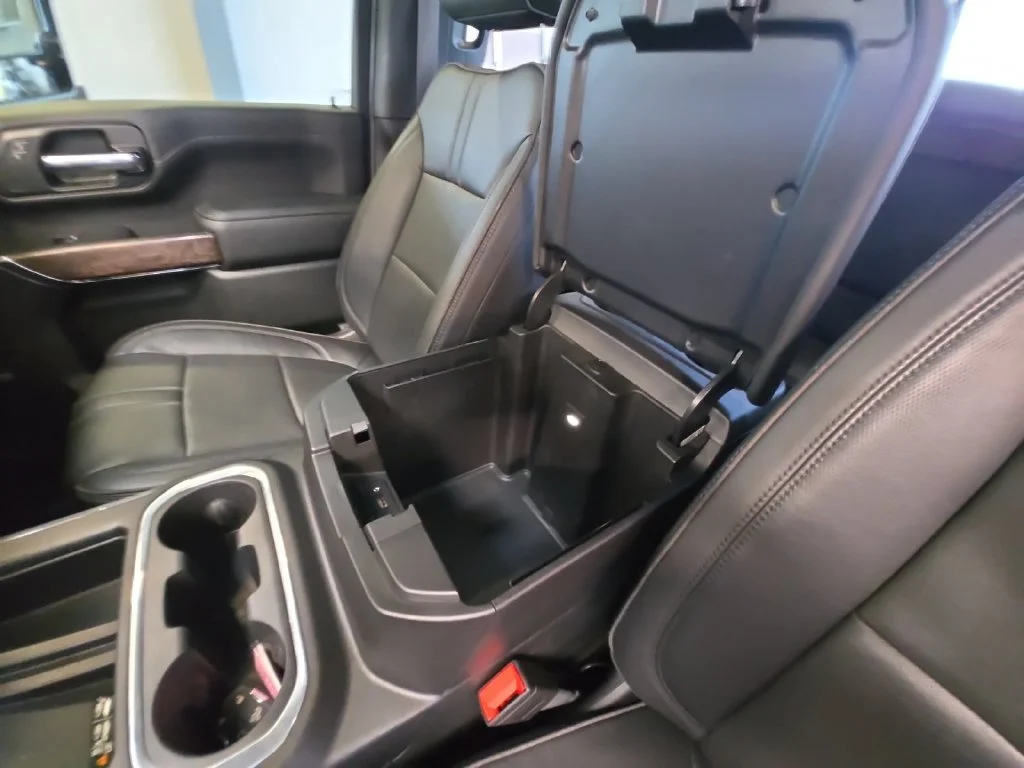 Used 2020 Cajun Red Tintcoat Chevrolet High Country image 33