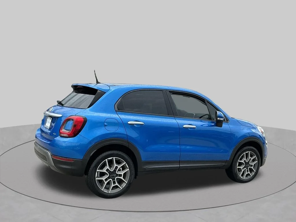 Used 2021 Blue FIAT Trekking image 15