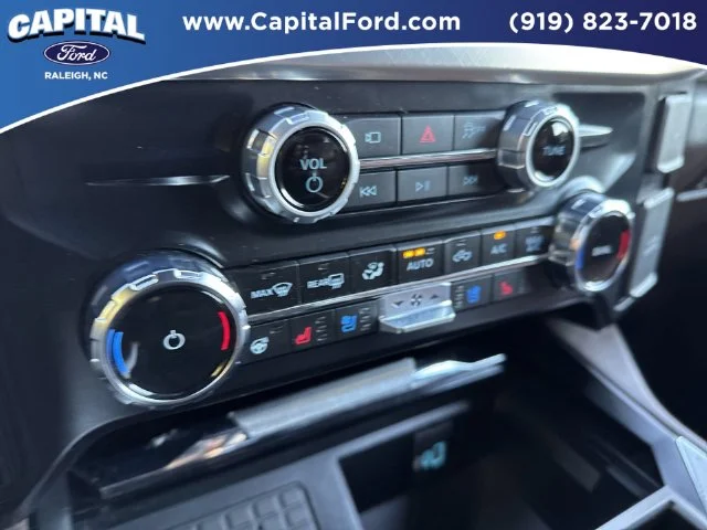 Used 2025 Red Ford King Ranch image 29