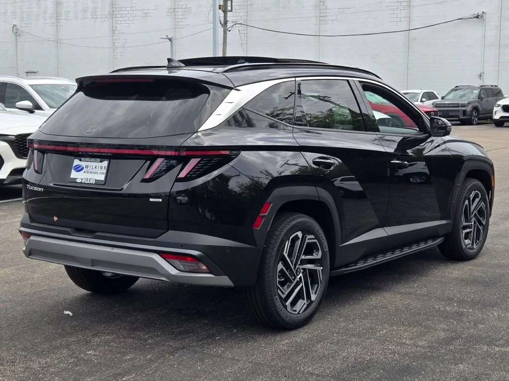 New 2026 Phantom Black Hyundai Limited image 11