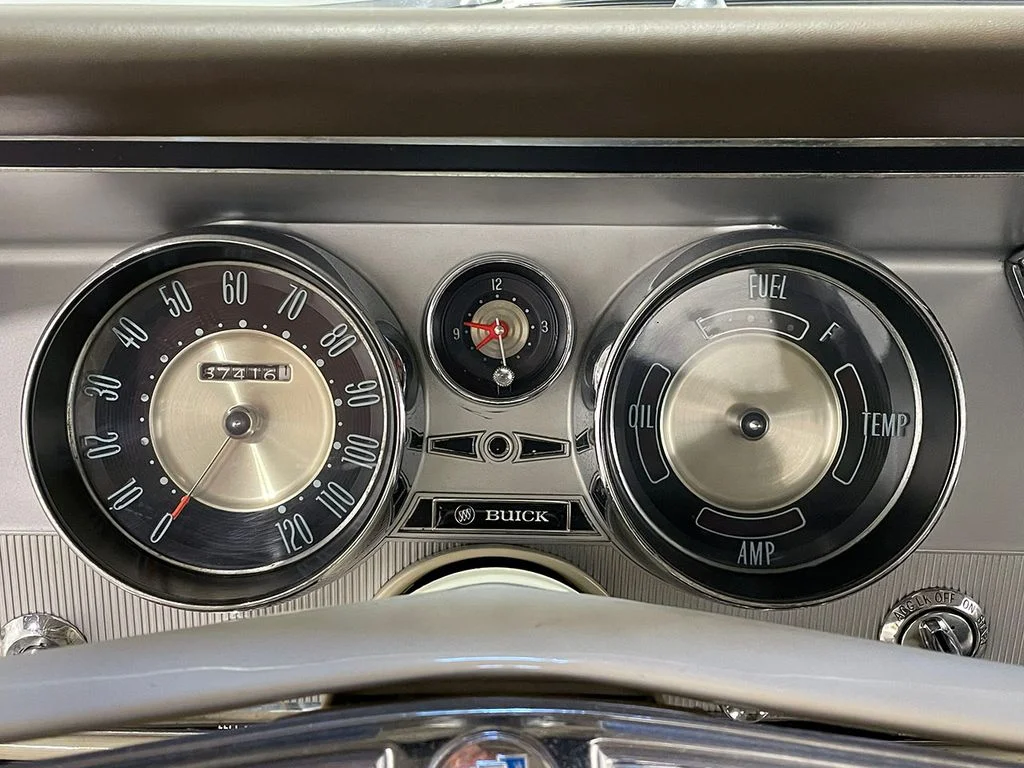 Used 1963  Buick  image 90