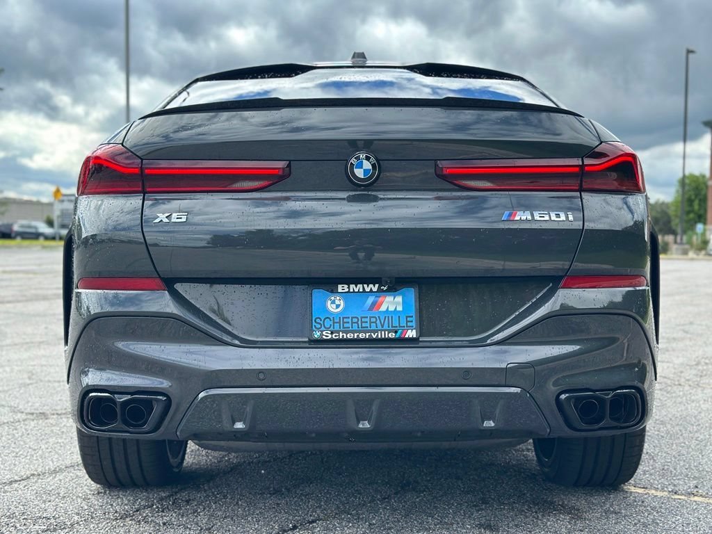 New 2027 Dravit Grey Metallic BMW M60i image 6