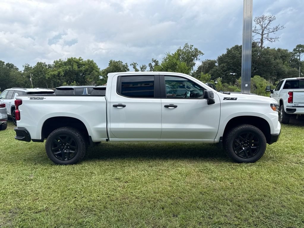 New 2026 Summit White Chevrolet Custom Trail Boss image 3
