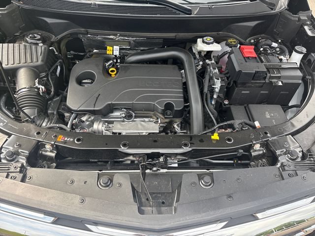 New 2026 Mosaic Black Metallic Chevrolet LT image 23
