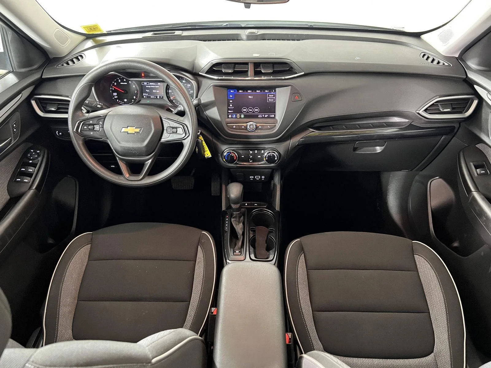 Used 2023 Summit White Chevrolet LS image 7