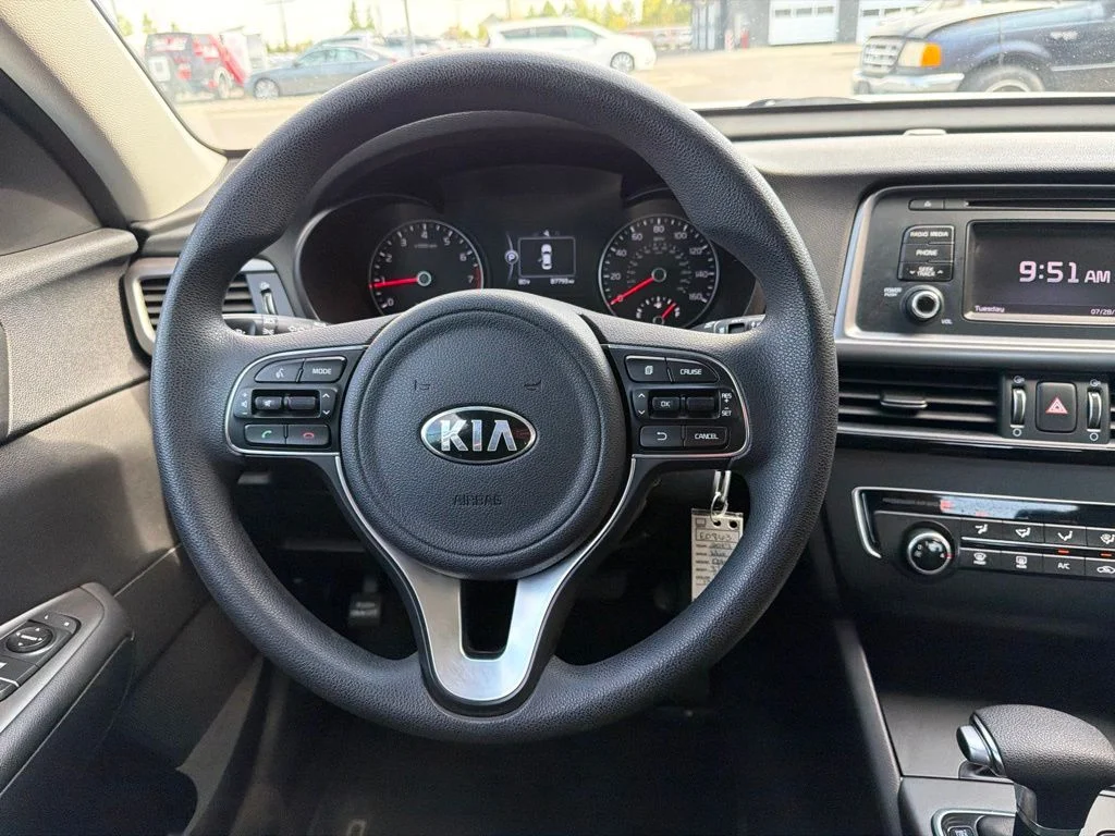 Used 2017 Silver Kia LX image 11