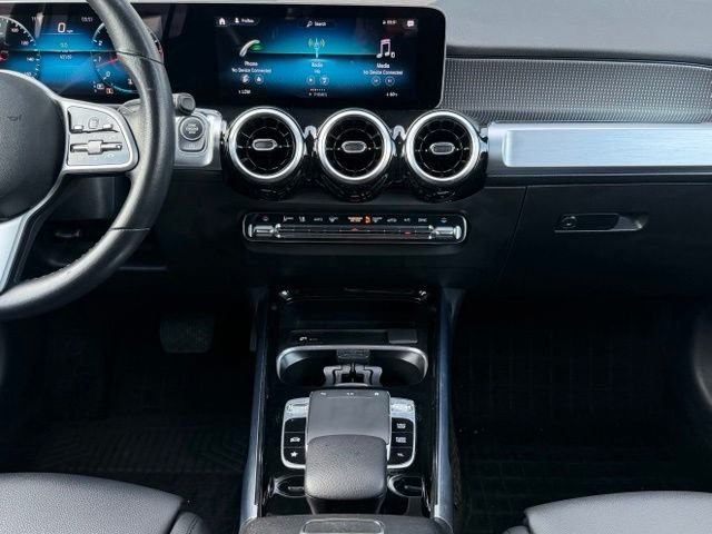 Used 2020 Silver Mercedes-Benz GLB 250 image 14