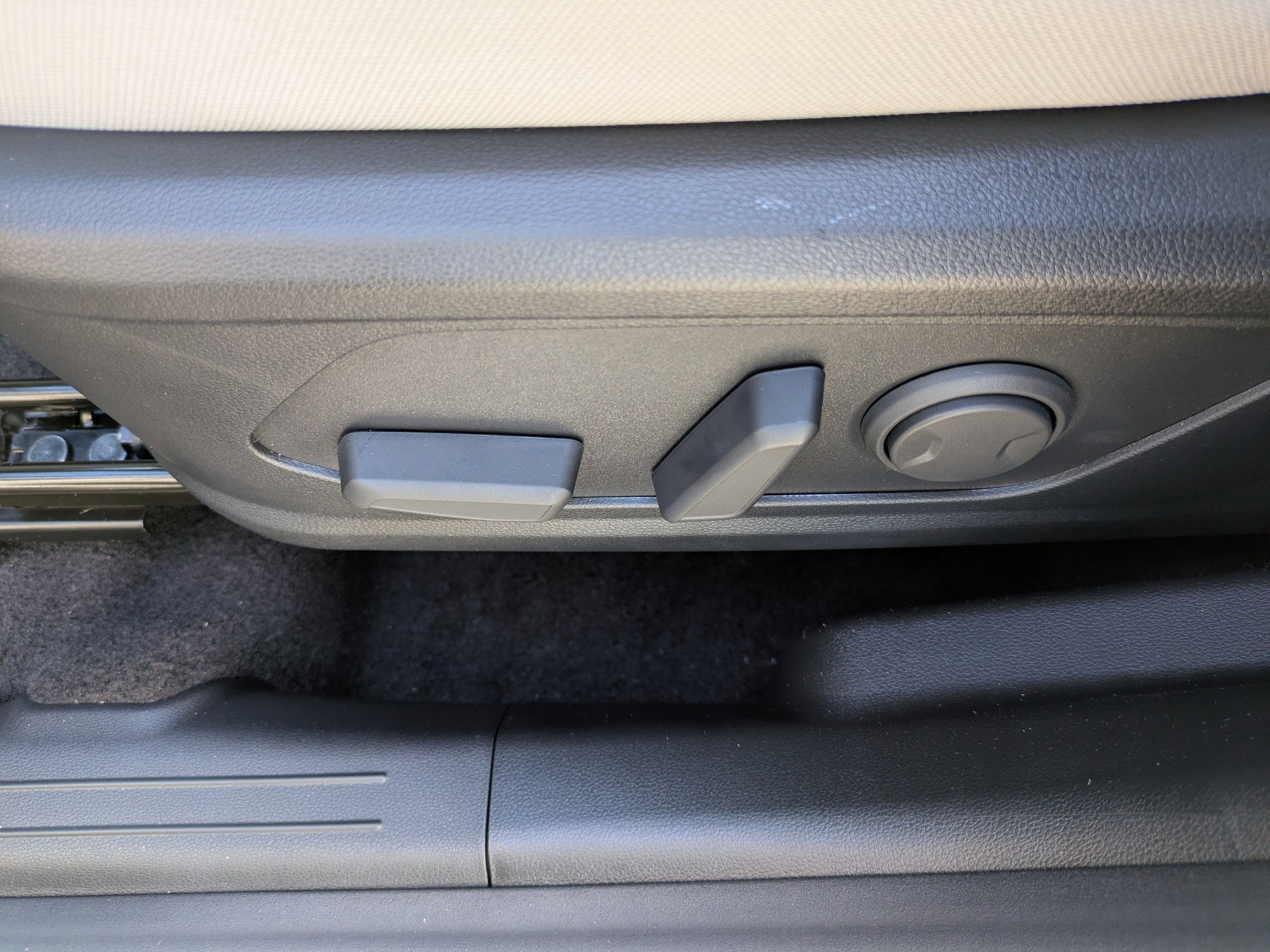 Used 2026 Rockwood Green Hyundai  image 17