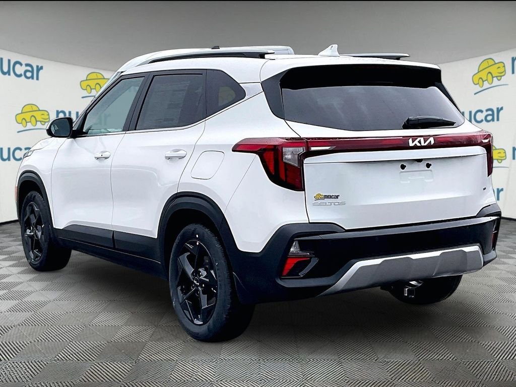 New 2026 Snow White Pearl Kia EX image 4