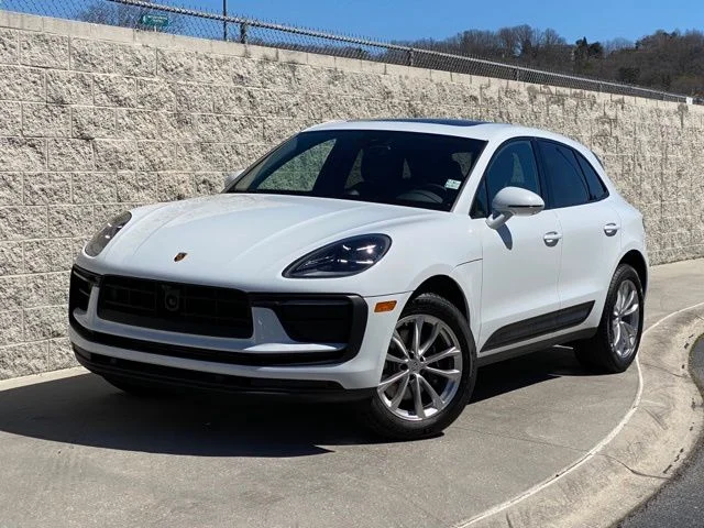 Used 2025 White Porsche  image 1
