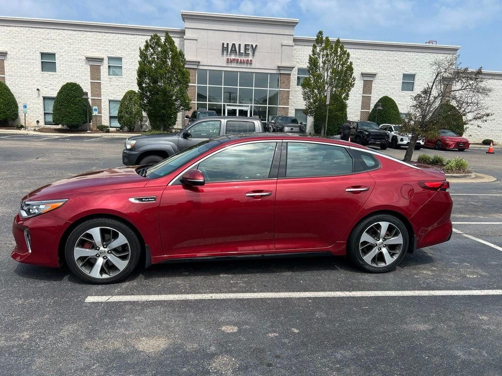 Used 2018 Red Kia SX image 5