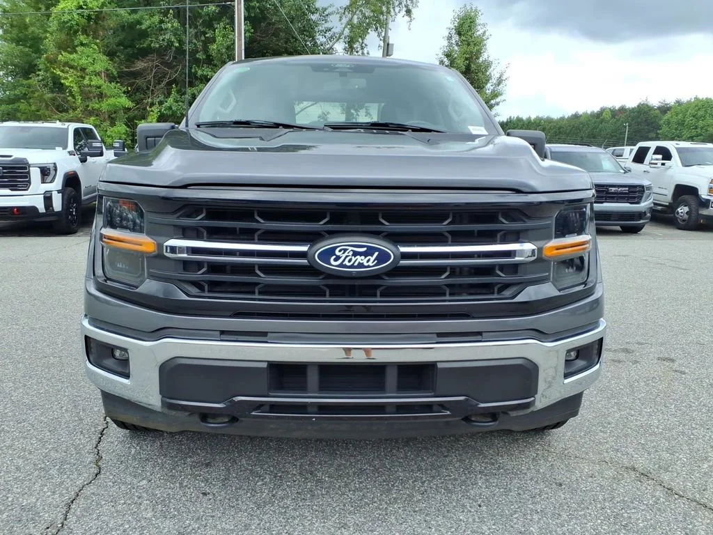 Used 2024 Gray Ford XLT image 26