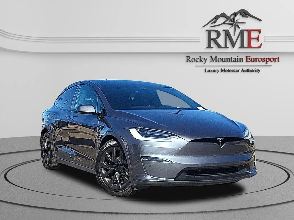 2023 Tesla Model X Long Range's photo