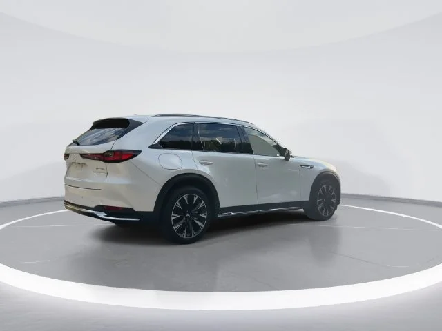 Used 2024 White Mazda Premium image 8