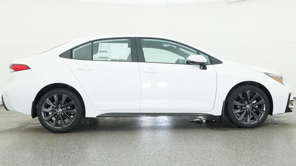 New 2026 Ice Cap Toyota SE image 13