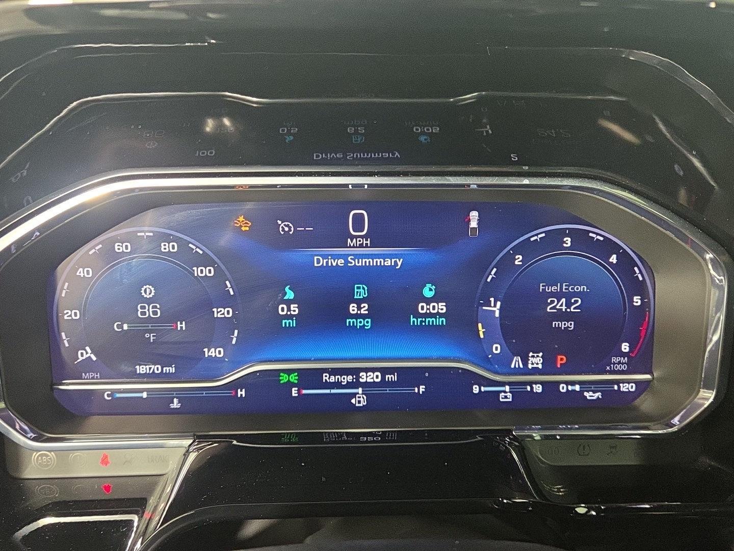 Used 2025 Summit White Chevrolet RST image 12