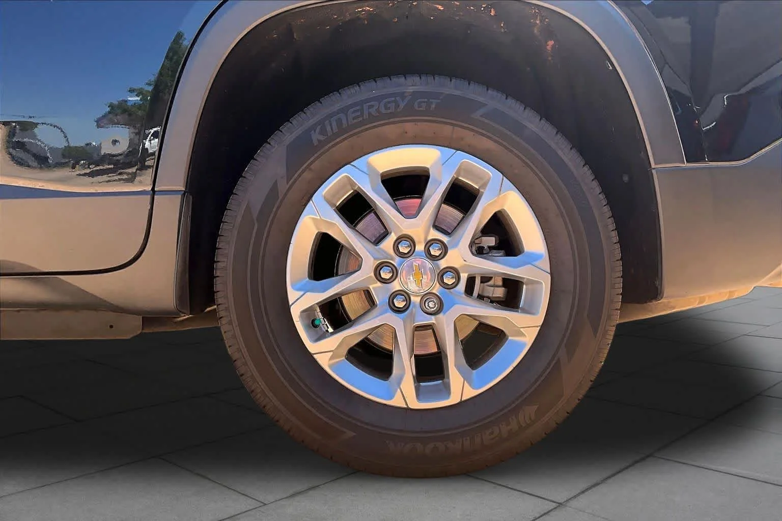 Used 2020 Mosaic Black Metallic Chevrolet LS image 11
