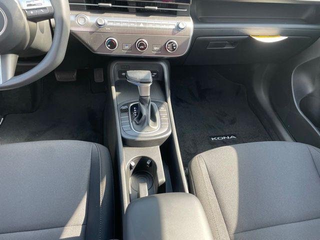 New 2026 Blue Hyundai SE FWD image 17