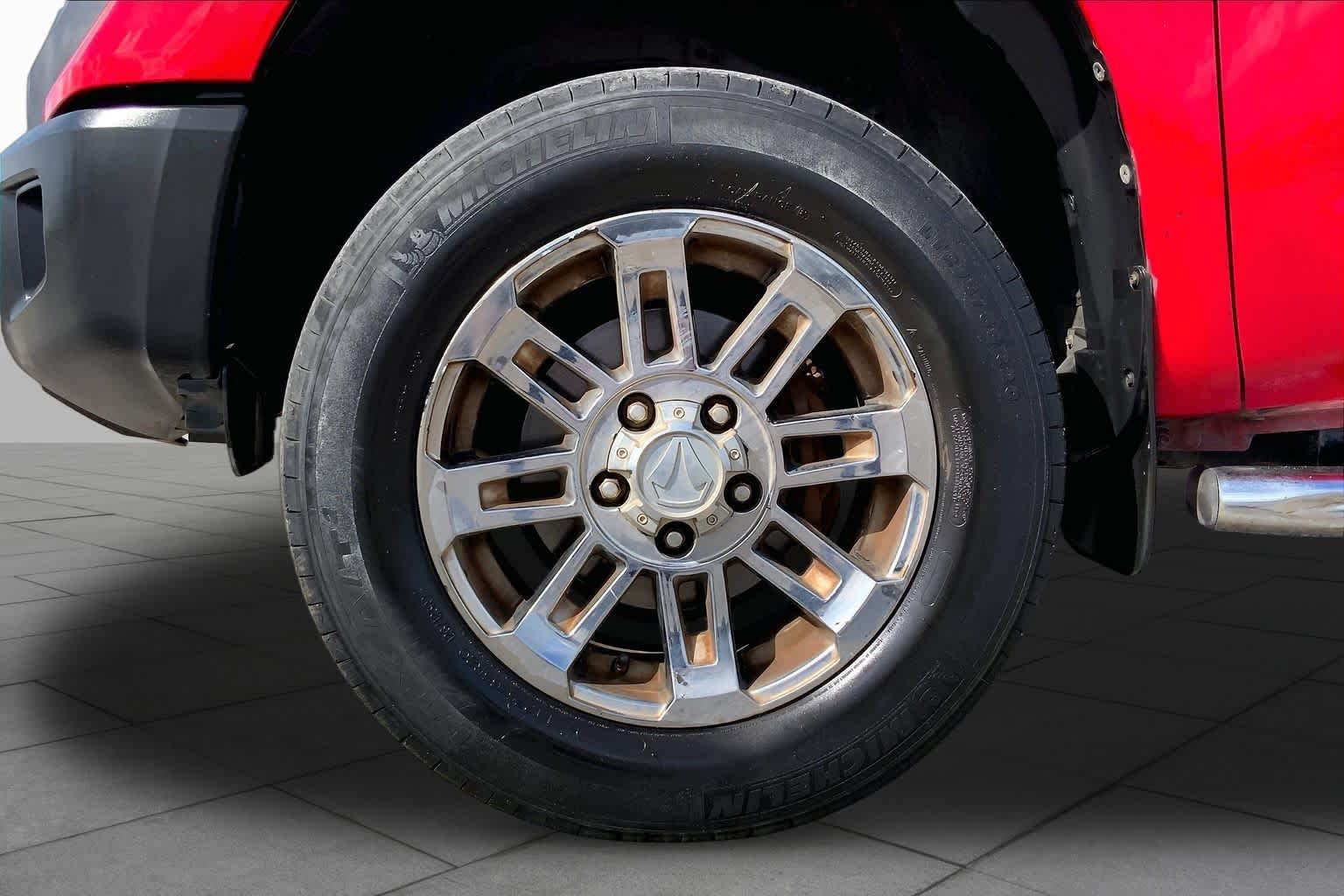 Used 2014 Radiant Red Toyota SR image 11