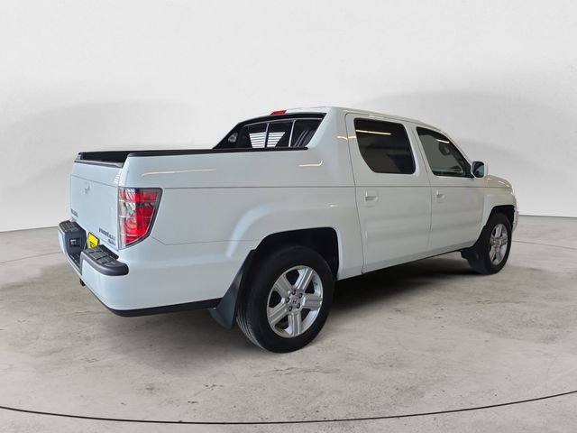 Used 2014 White Honda RTL image 5