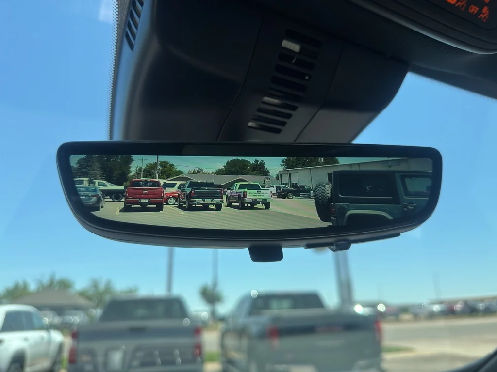 New 2026 Sterling Metallic GMC Elevation image 23