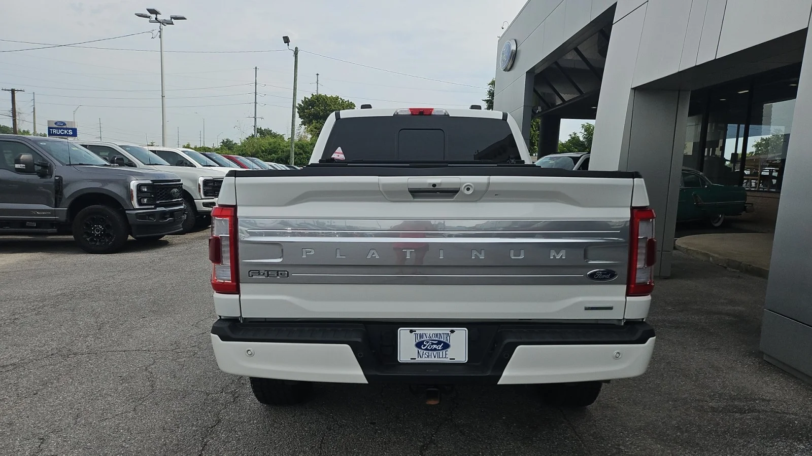 Used 2022 White Ford Platinum 4WD image 4