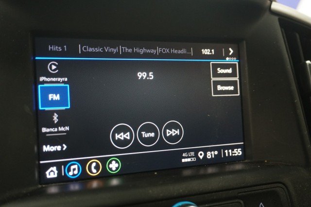 Used 2023 BLACK GMC SLE image 29