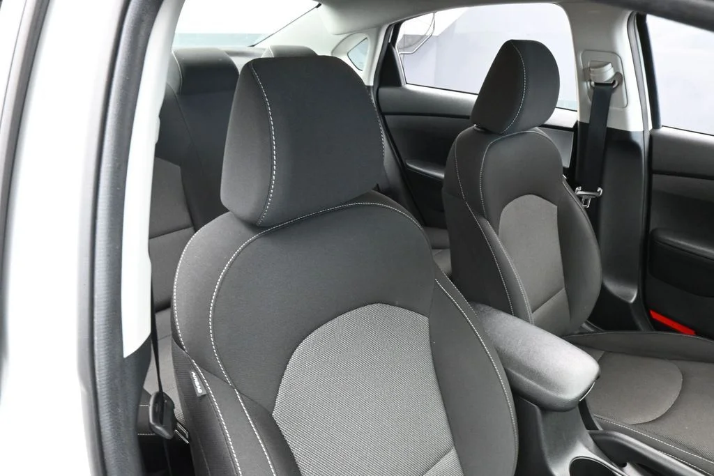 Used 2023 Snow White Pearl Kia LXS image 35