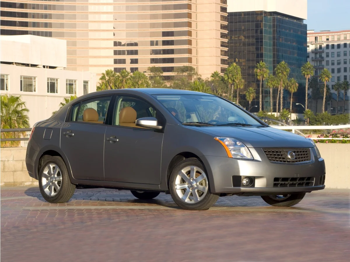 Used 2008  Nissan 2.0 image 1