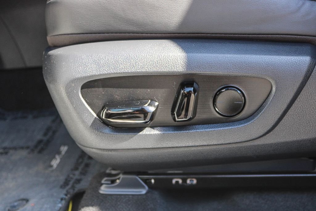 Used 2024 White Lexus 350 Premium image 23