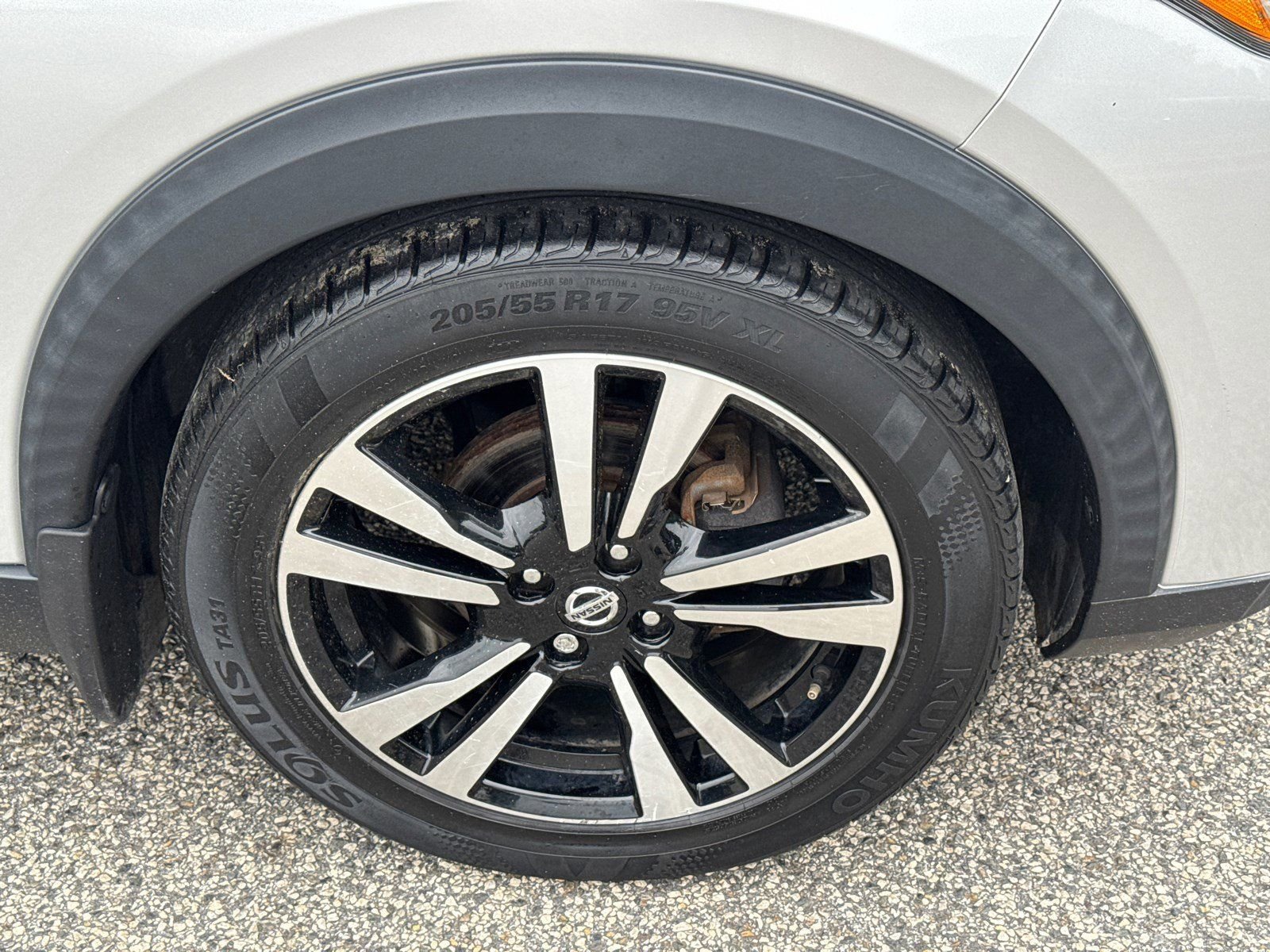 Used 2020 Silver Nissan SV image 10
