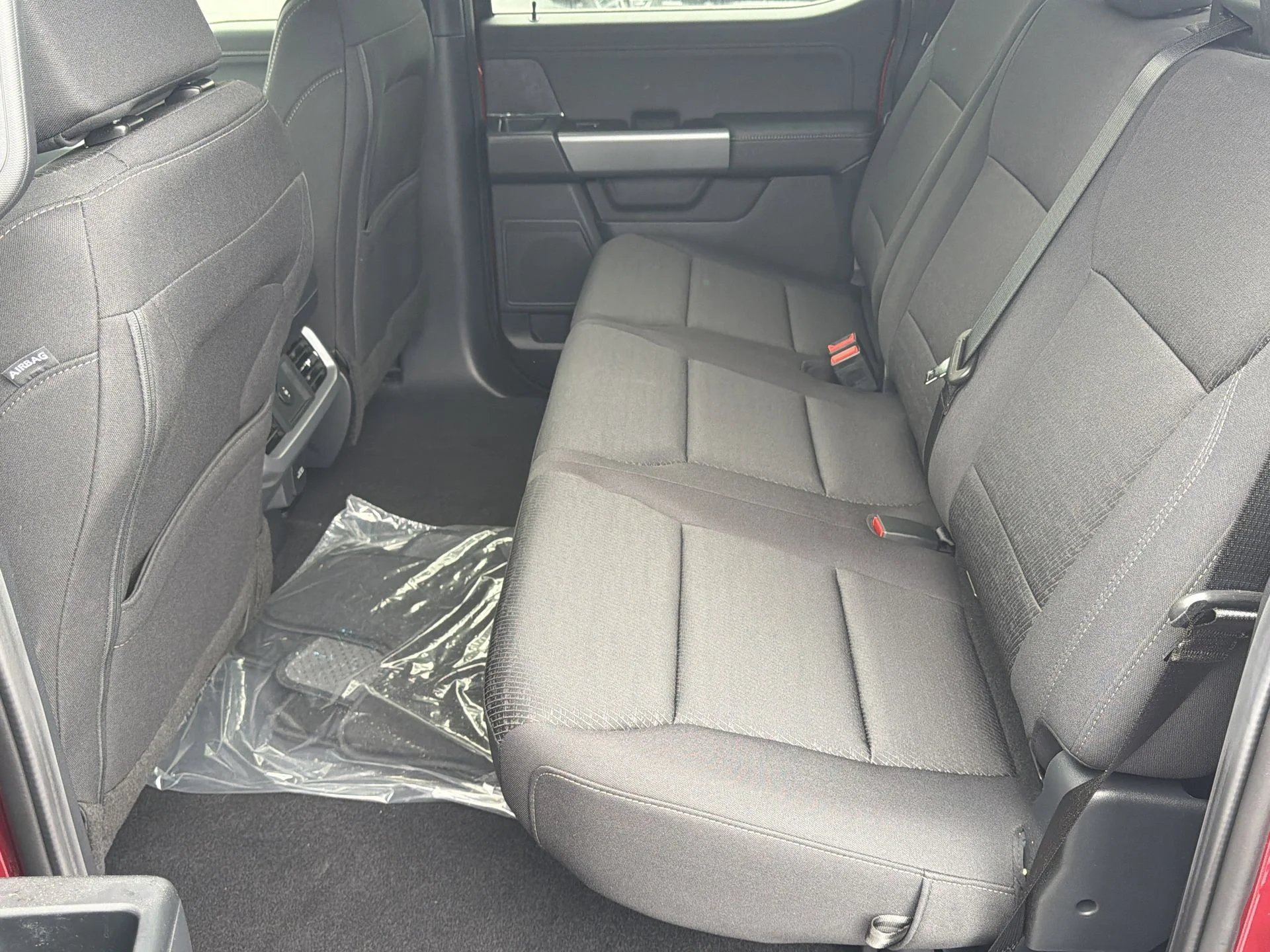 New 2026 Ruby Red Metallic Tinted Clearcoat Ford XLT image 26