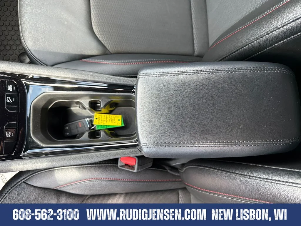 Used 2025 Bright White Clearcoat Jeep Trailhawk image 24