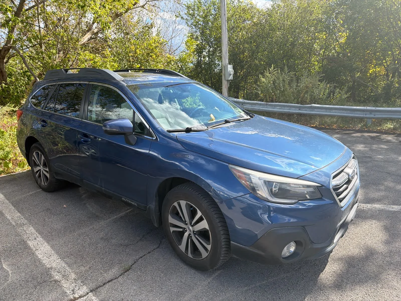 Used 2019 Abyss Blue Pearl Subaru Limited image 25