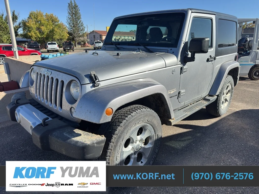 Used 2014 Billet Metallic Clearcoat Jeep Sahara image 1