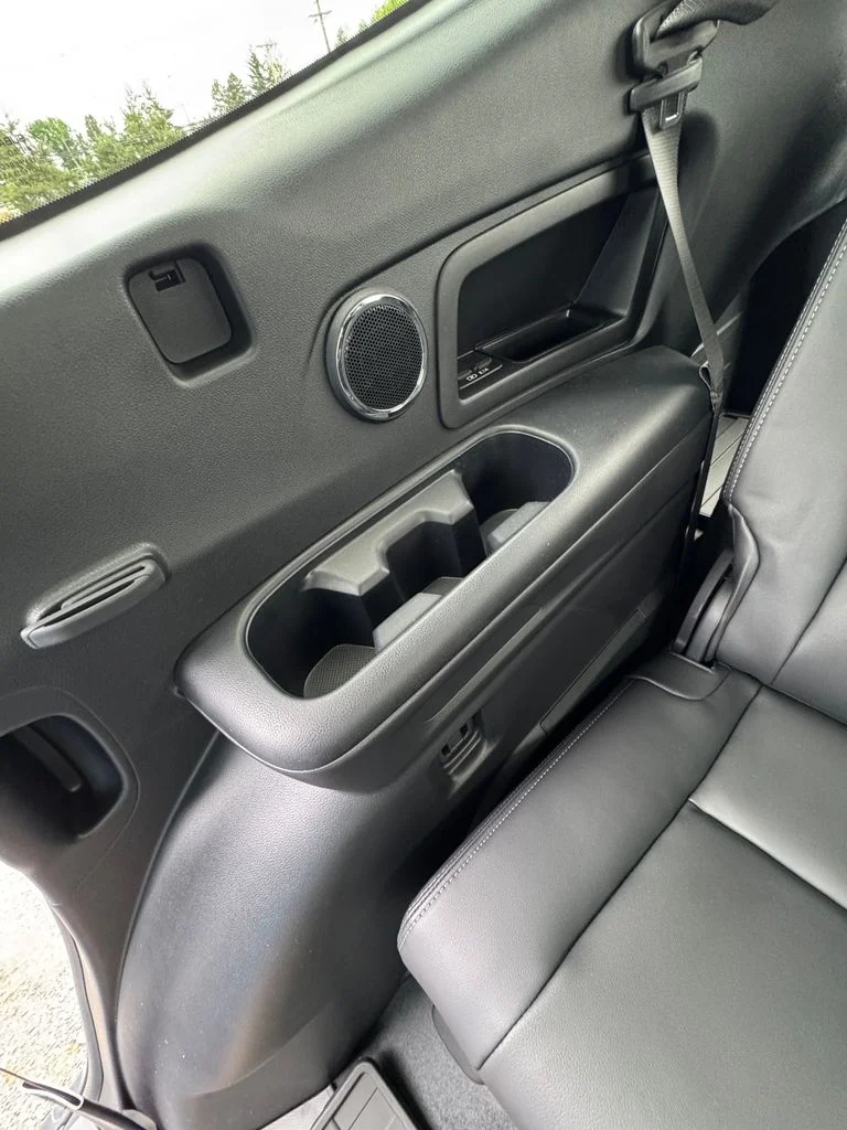 New 2026 ICE SILVER METALLIC Subaru Limited 7-Passenger image 87
