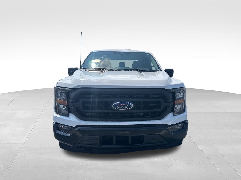 Used 2023 White Ford XL image 8
