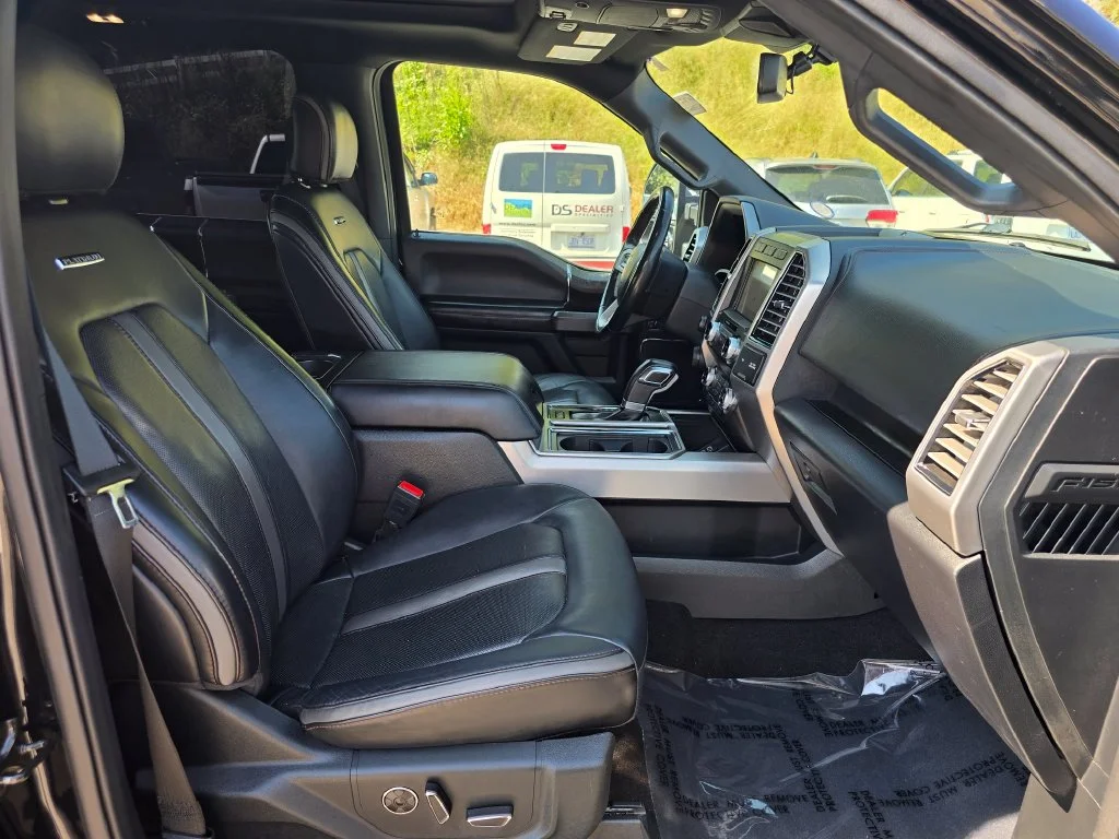 Used 2020 Black Ford Platinum image 31