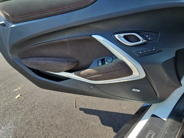 Used 2017 White Chevrolet ZL1 image 32