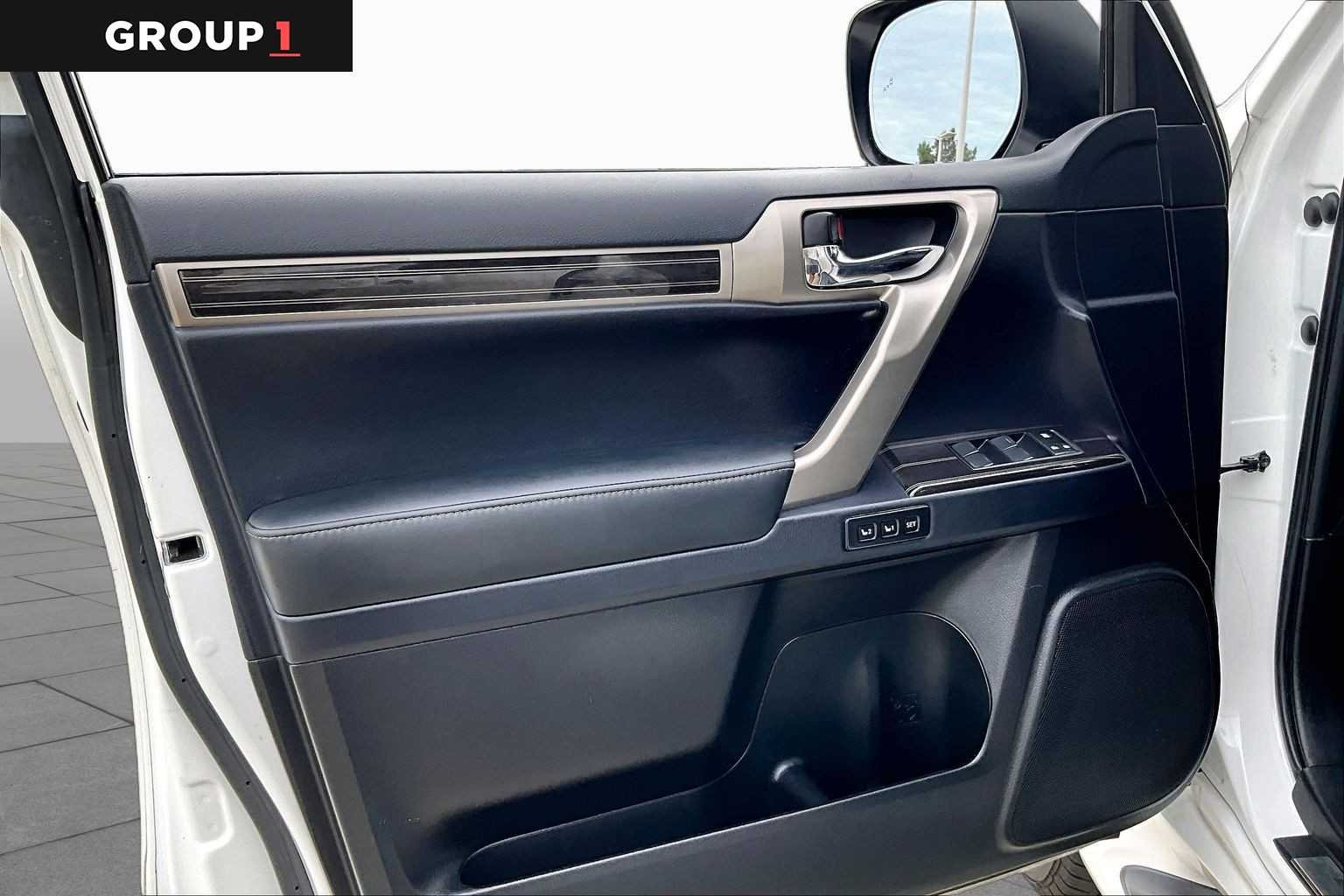 Certified Used 2021 STARFIRE PEARL Lexus Premium image 19