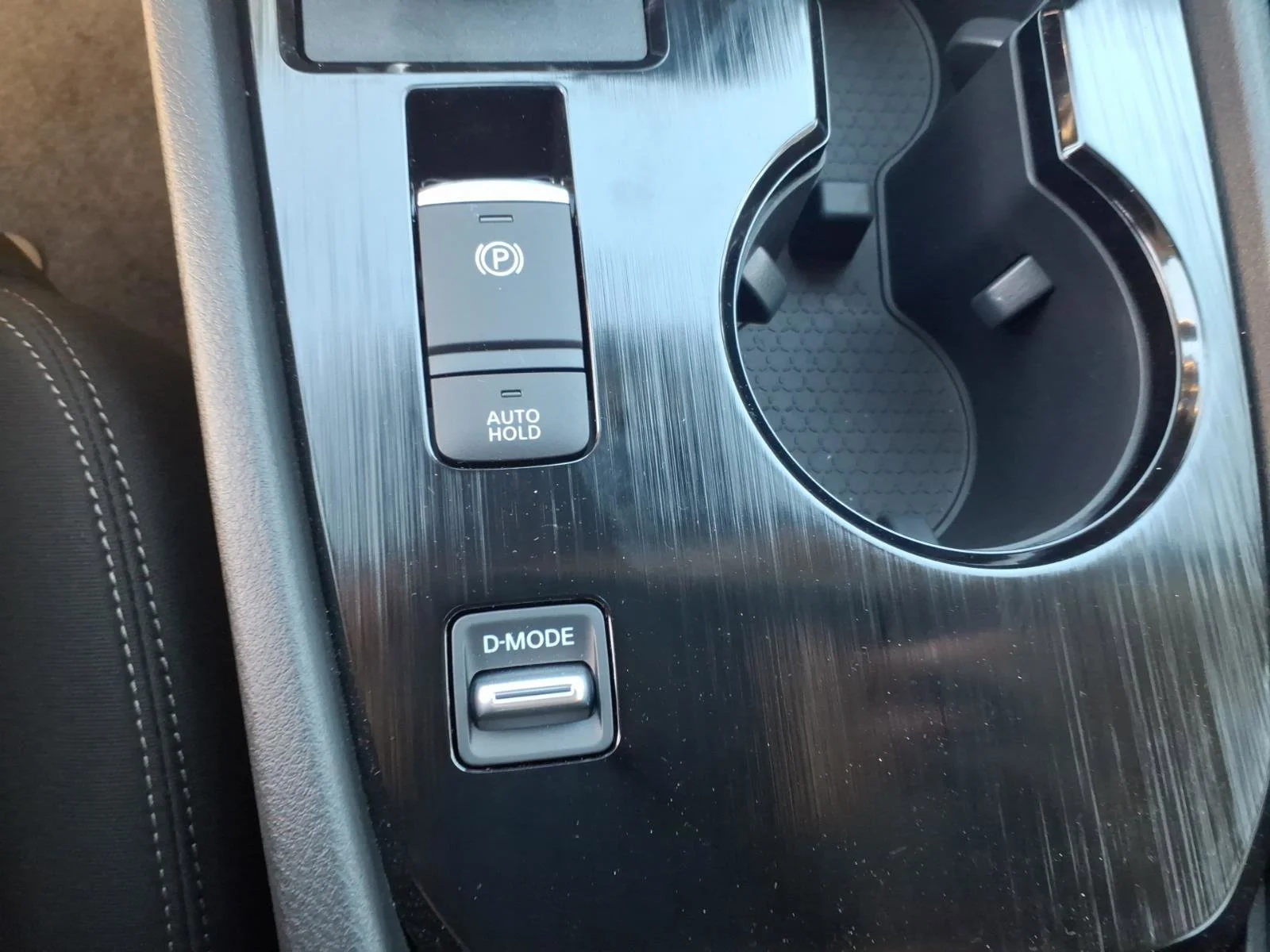 New 2026 Boulder Gray Pearl Nissan SV image 20