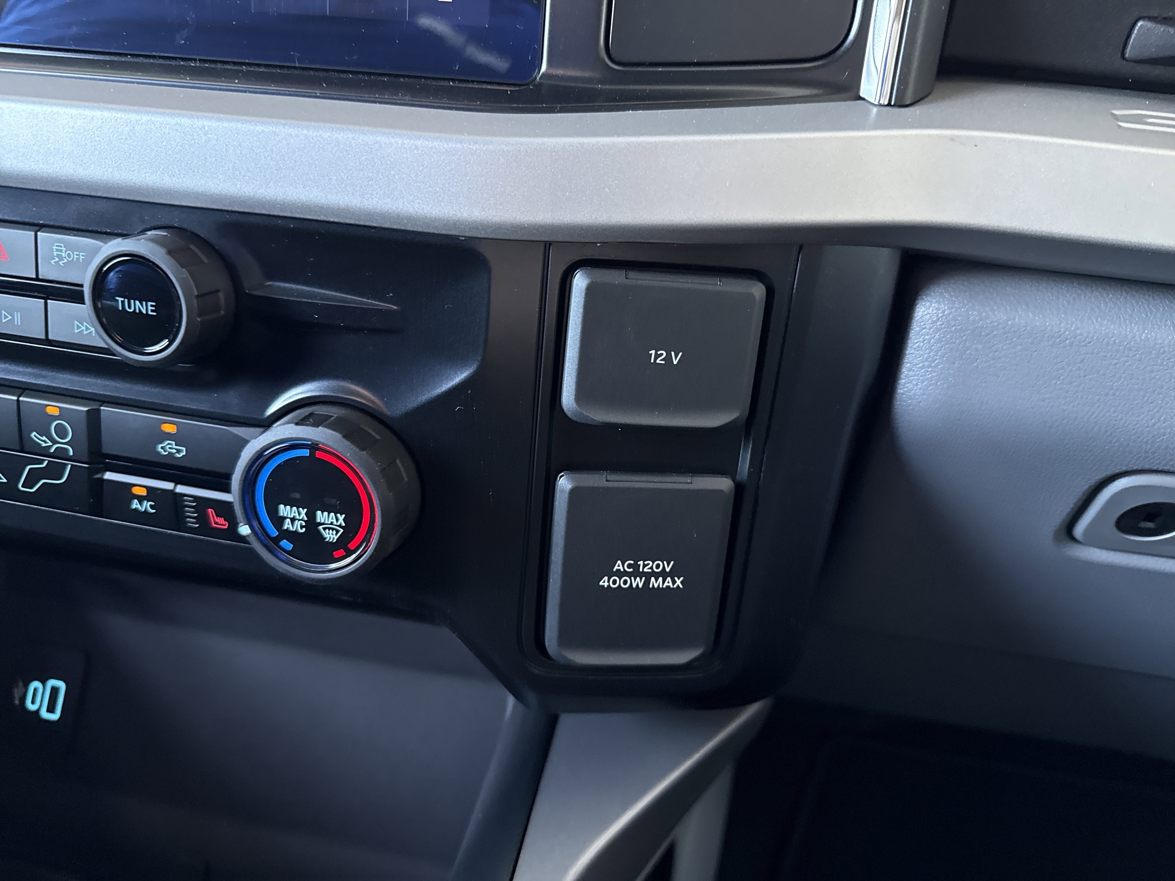 2026 Ford F-350 Super Duty XLT - Photo 28
